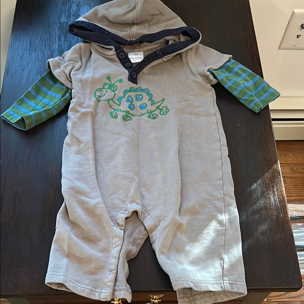 Hanna Andersson Gray Hooded Baby Romper with Dinosaur Design